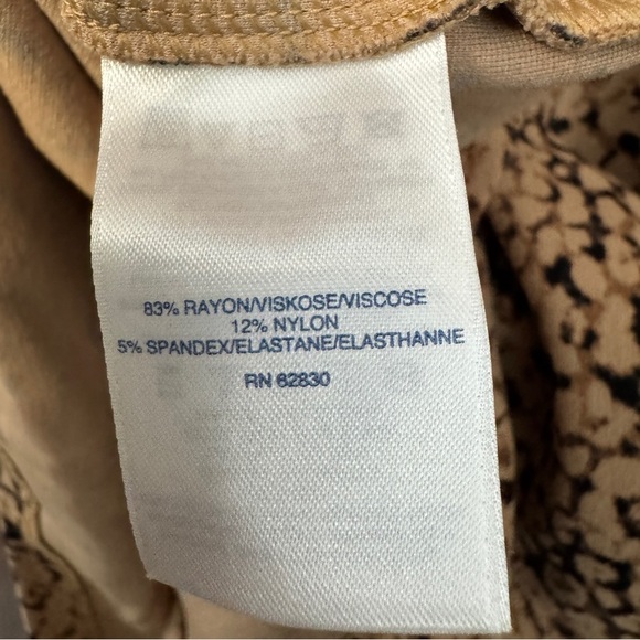 Lands’ End Animal Print Sheath Dress Women’s Size 14 Pockets Short Sleeve - Picture 6 of 7